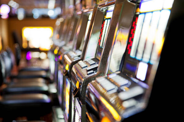 DAFTAR REKOMENDASI ​​GAME SLOT DEPOSIT PULSA 2025 TANPA DISKON